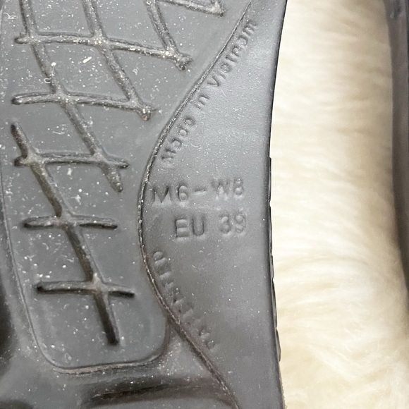 Oofos Ooahh Black Rubber Slides Size 8 - Picture 7 of 7